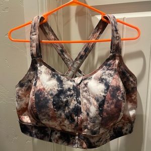 SheFit MAXIMUM Sports Bra